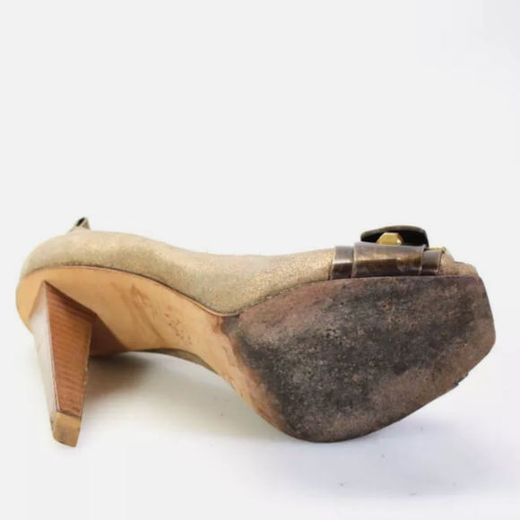 BCBG MAX AZRIA WOMENS SUEDE PEEP TOE BUCKLE ACCENT PUMPS BROWN SIZE 6 - Picture 5 of 5